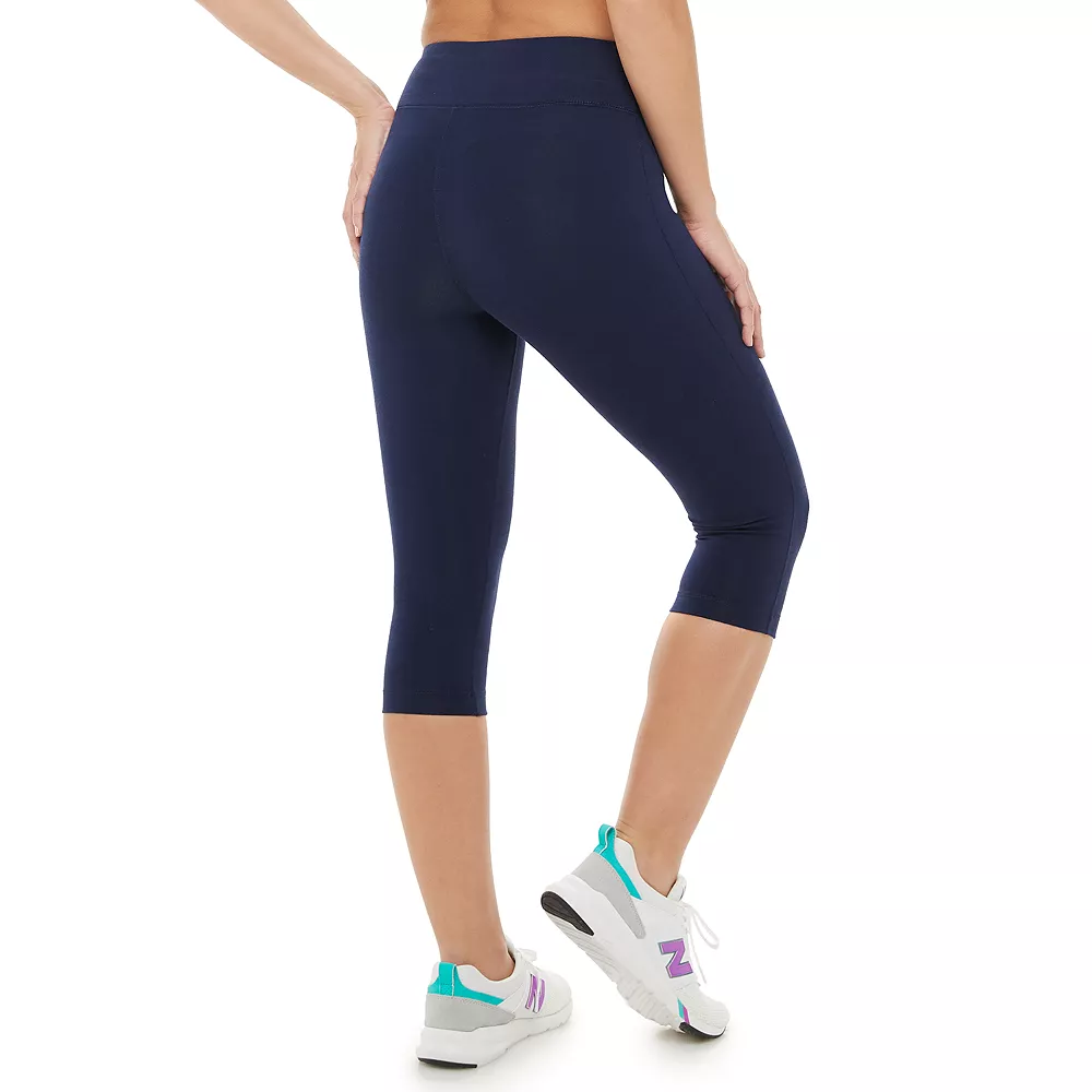 Women's Tek Gear® Essential High-Waisted Skimmer Capri Leggings 2 Women's Tek Gear® Essential High-Waisted Skimmer Capri Leggings - Image 2